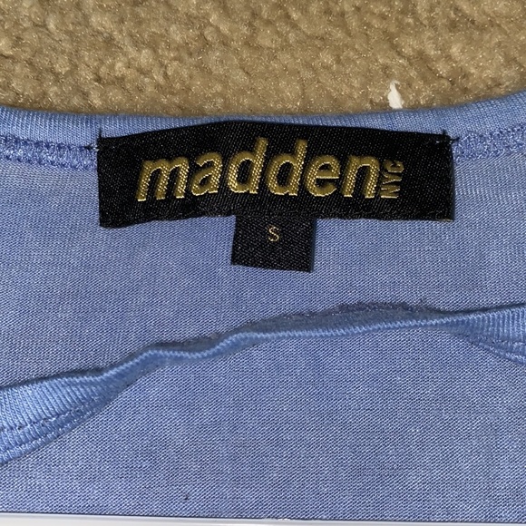 Madden NYC- Blue and Gold Cold Shoulder Top - Picture 4 of 4